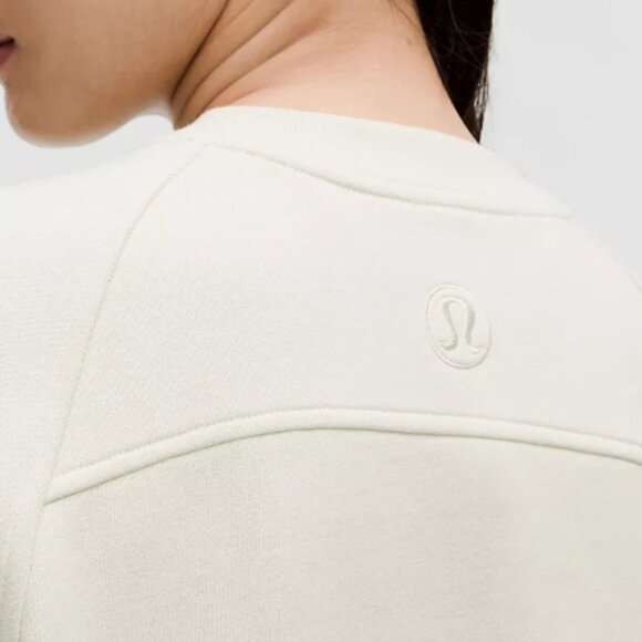 NWT Women’s Lululemon Scuba Oversized Pullover Watermark – M/L - Picture 6 of 7